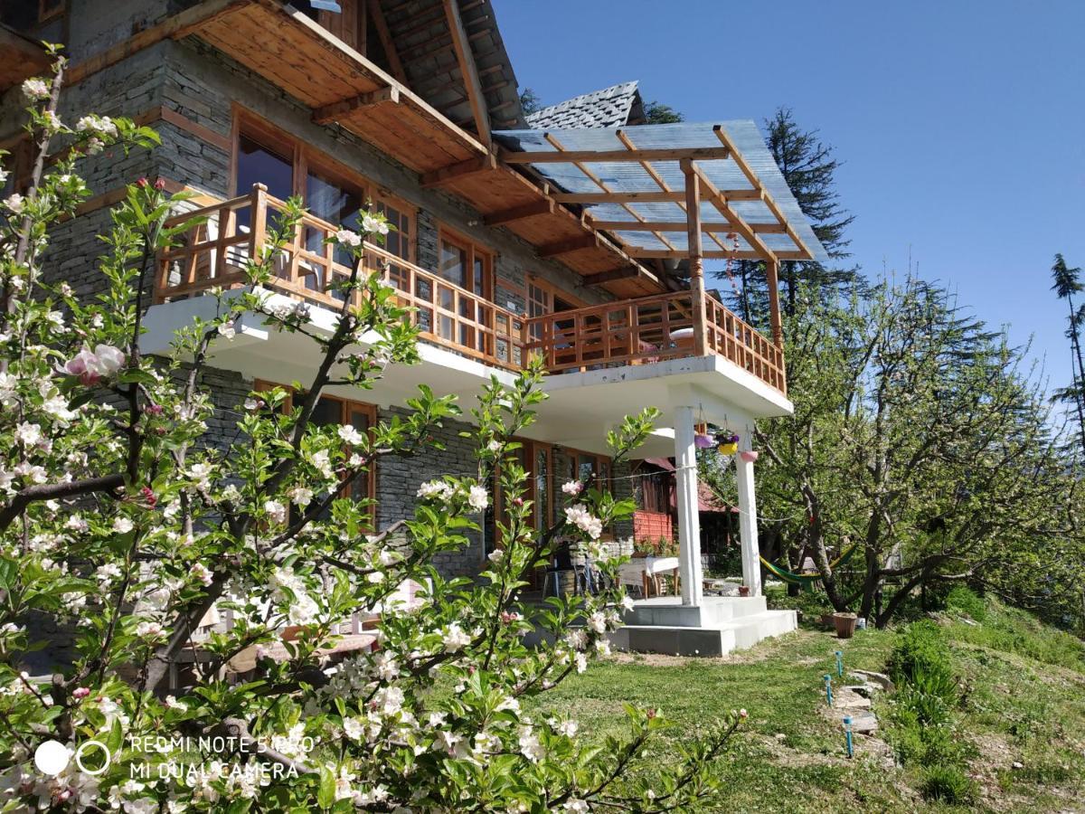 Ishan Log Huts-A Boutique Home Stay Banjar ภายนอก รูปภาพ